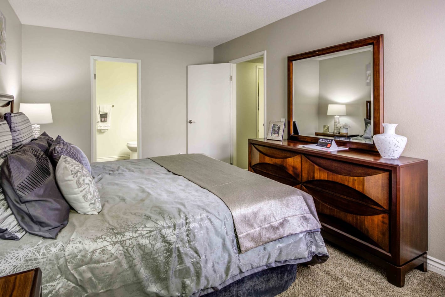 Photos and Video of Waterstone At Murrieta Apartments in Murrieta, CA